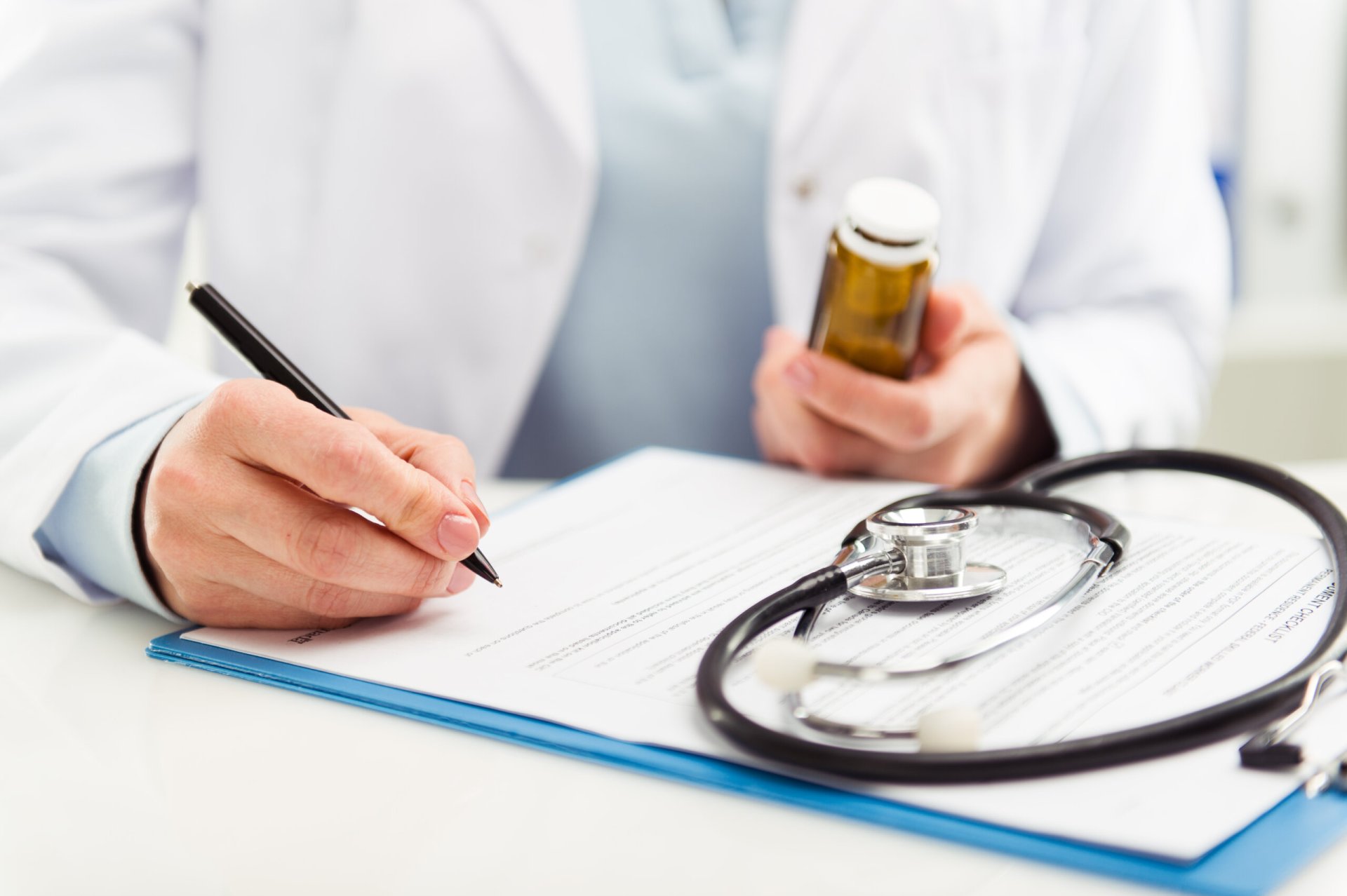 Plus de pouvoir aux infirmières et aux pharmaciens